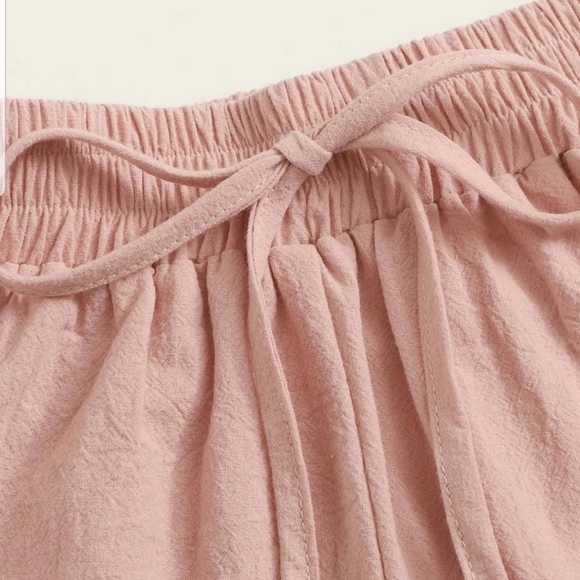 Solid Drawstring Waist Ruffle Hem Shorts - Picture 3 of 6